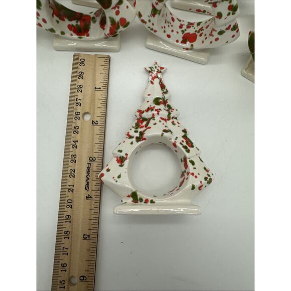 9 Vintage 3D Ceramic Christmas Tree Napkin Rings Holders White, Red, Green - Picture 4 of 5